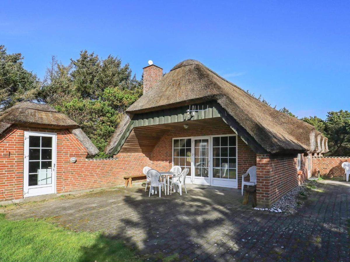 Three-Bedroom Holiday Home In Lokken 1 Bagian luar foto