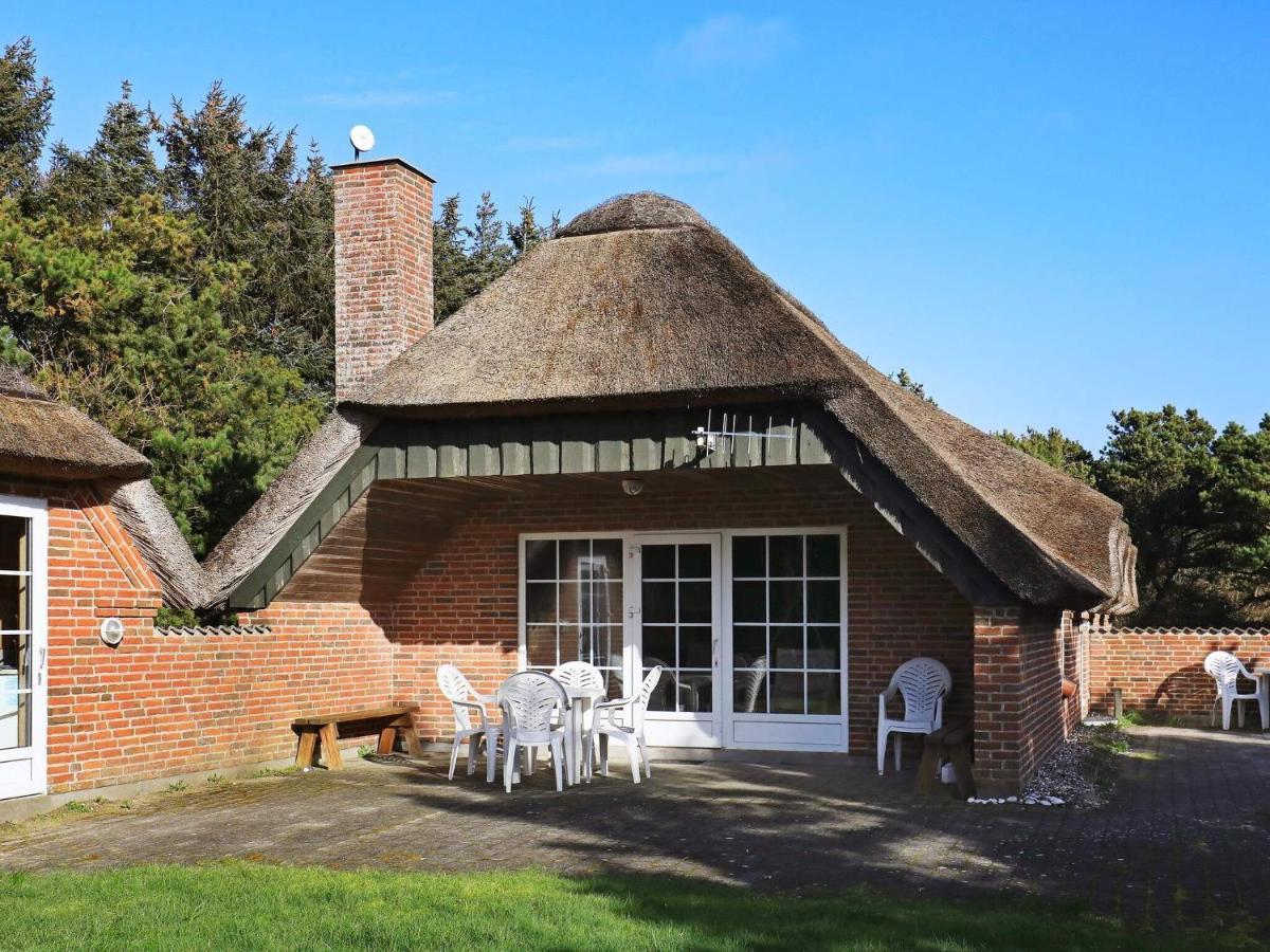 Three-Bedroom Holiday Home In Lokken 1 Bagian luar foto
